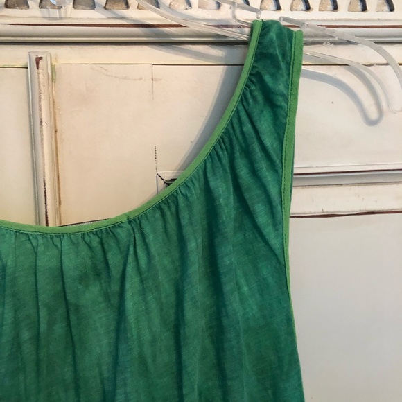 Language Tank - Picture 5 of 5